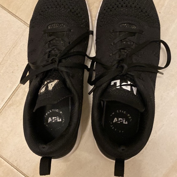 Men’s APL black sneakers - Picture 6 of 6